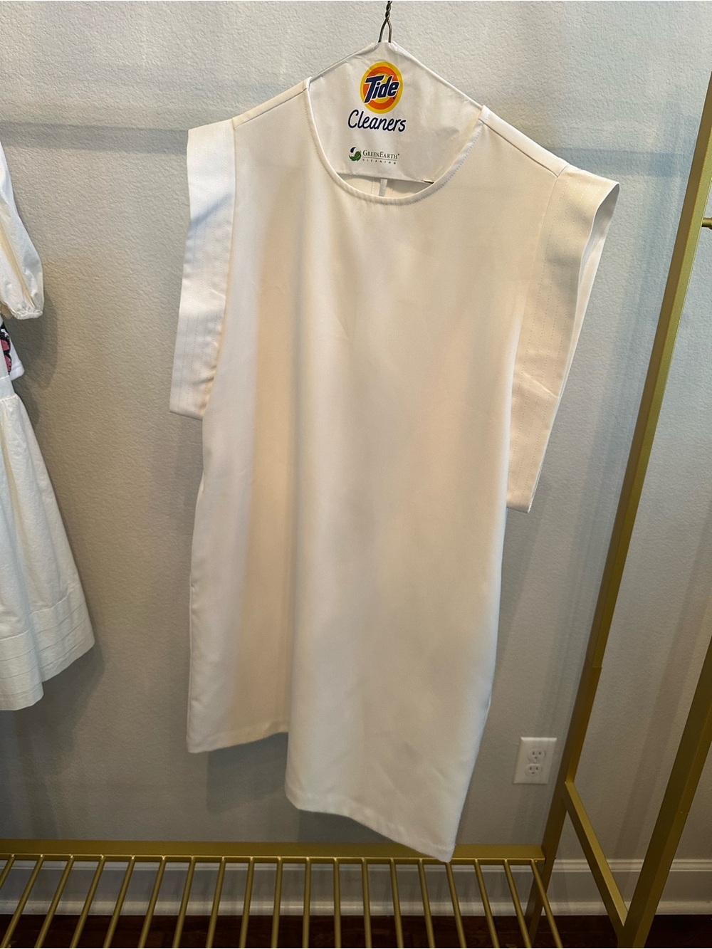 THML White Sleeveless Shift Dress